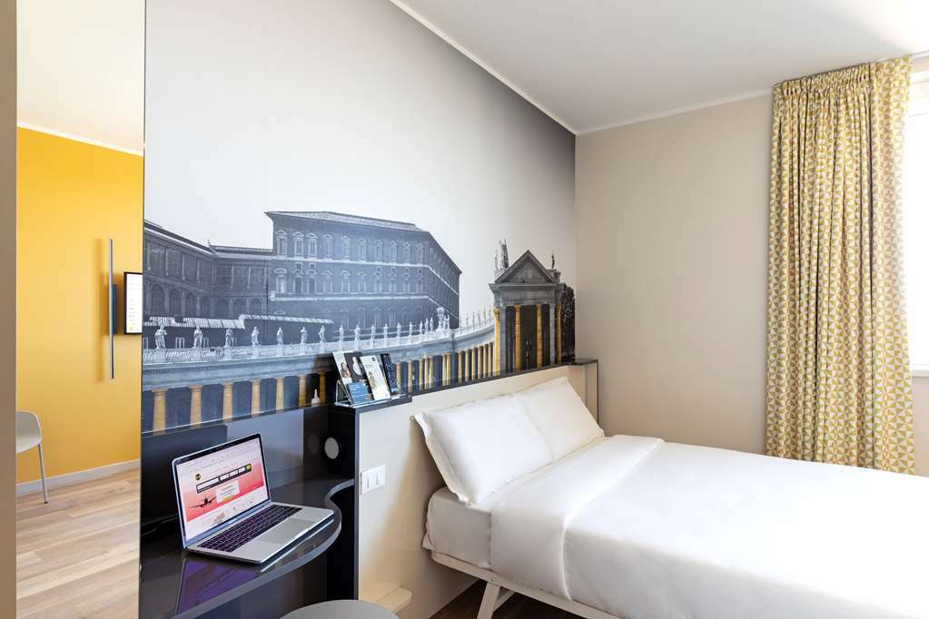 บีแอนด์บี โฮเทล โรมา ฟิอูมิชิโน Hotel ฟิวมิชีโน ห้อง รูปภาพ